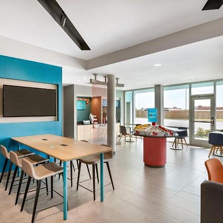 Avid Hotels Elkhart North By Ihg Экстерьер фото